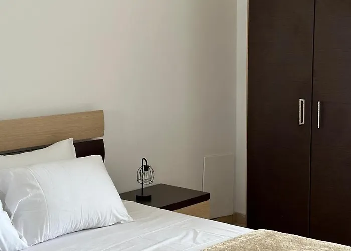 Κύματα Kondoliánika